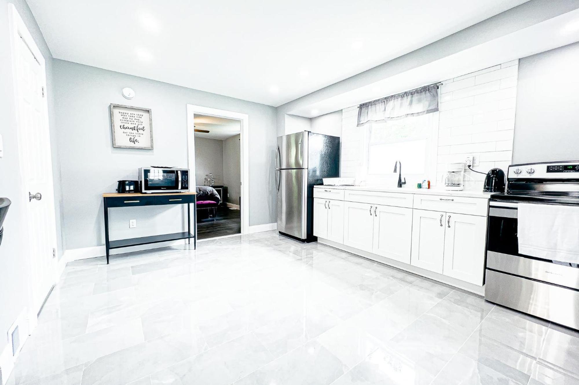 2 Homes, 1 Stay-7Br Niagara Falls Compound Dış mekan fotoğraf