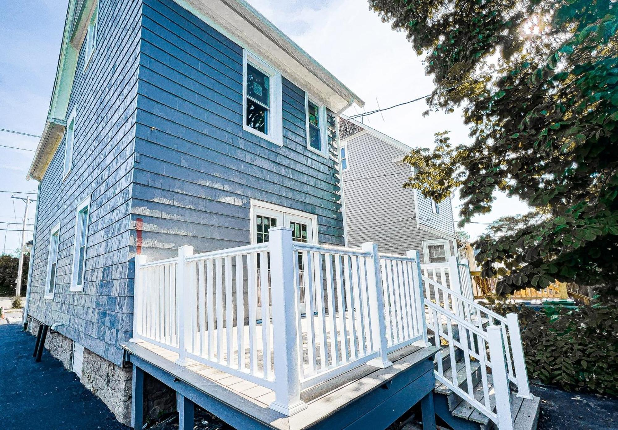 2 Homes, 1 Stay-7Br Niagara Falls Compound Dış mekan fotoğraf